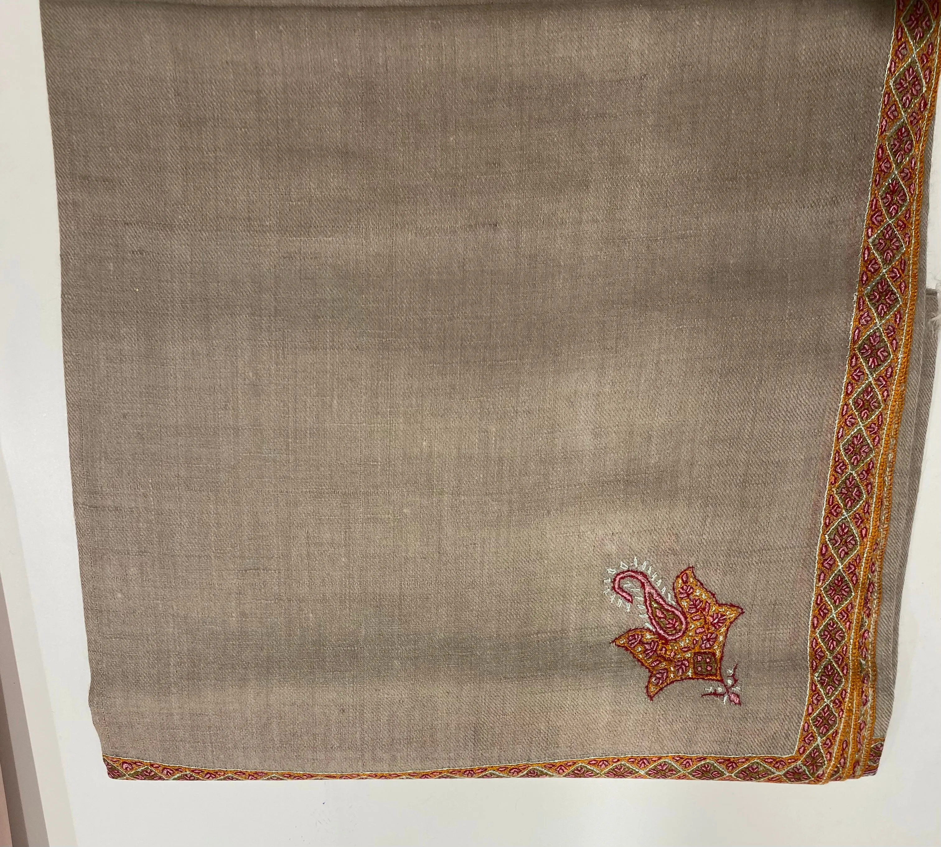 ACCESSORIES~ Embroidered Indian stole scarf