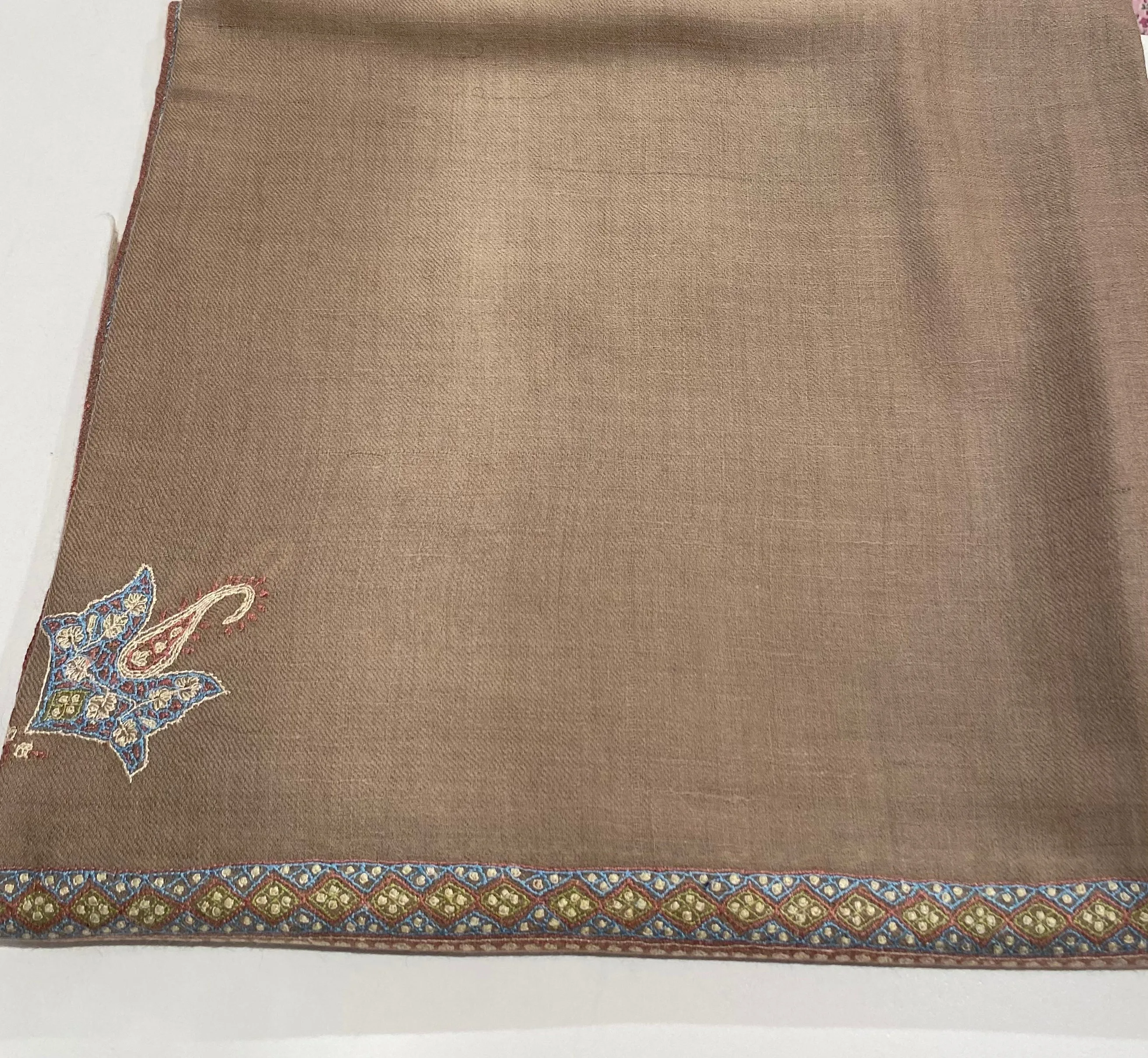 ACCESSORIES~ Embroidered Indian stole scarf