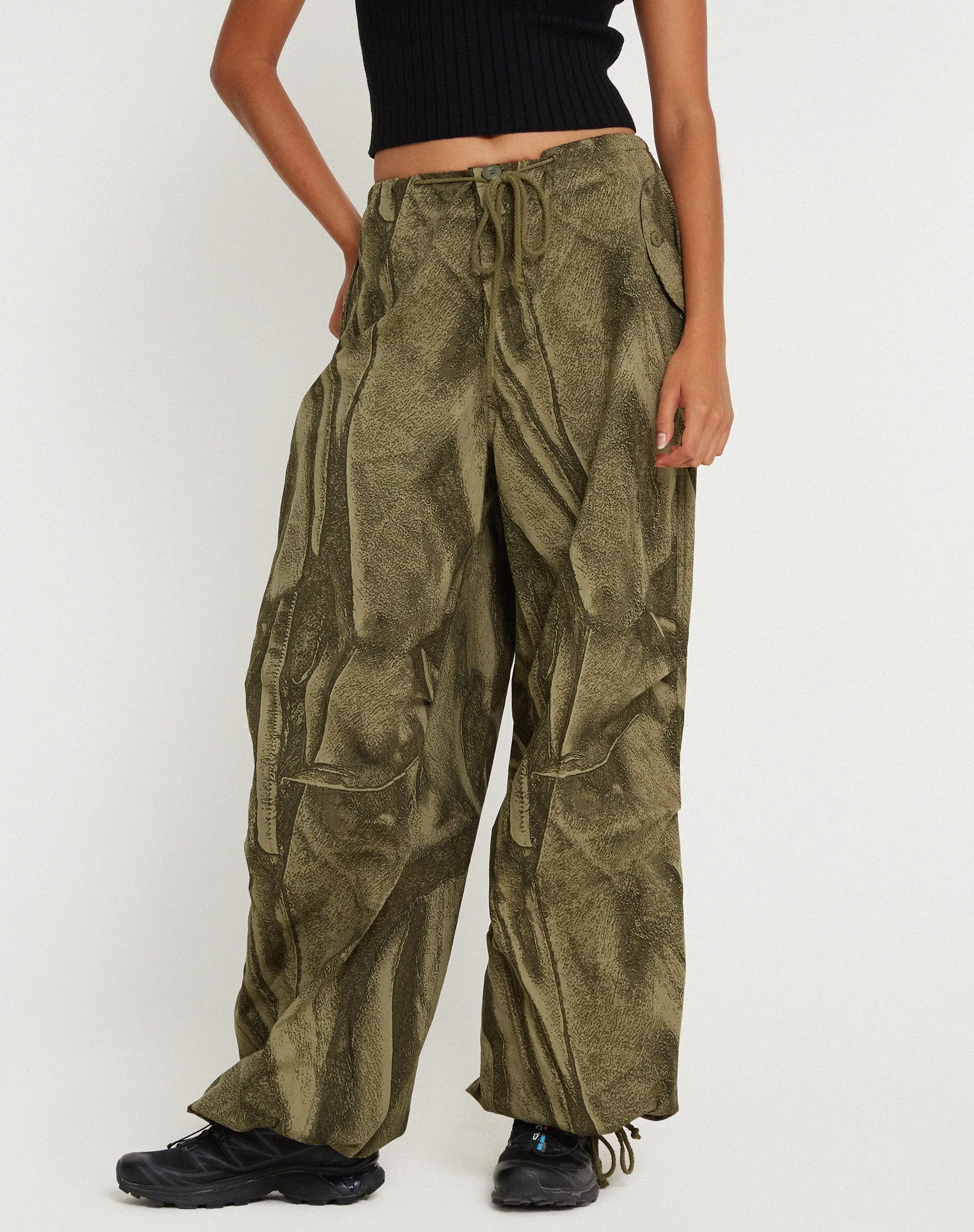 Chute Trouser in Dystopian Crease Khaki