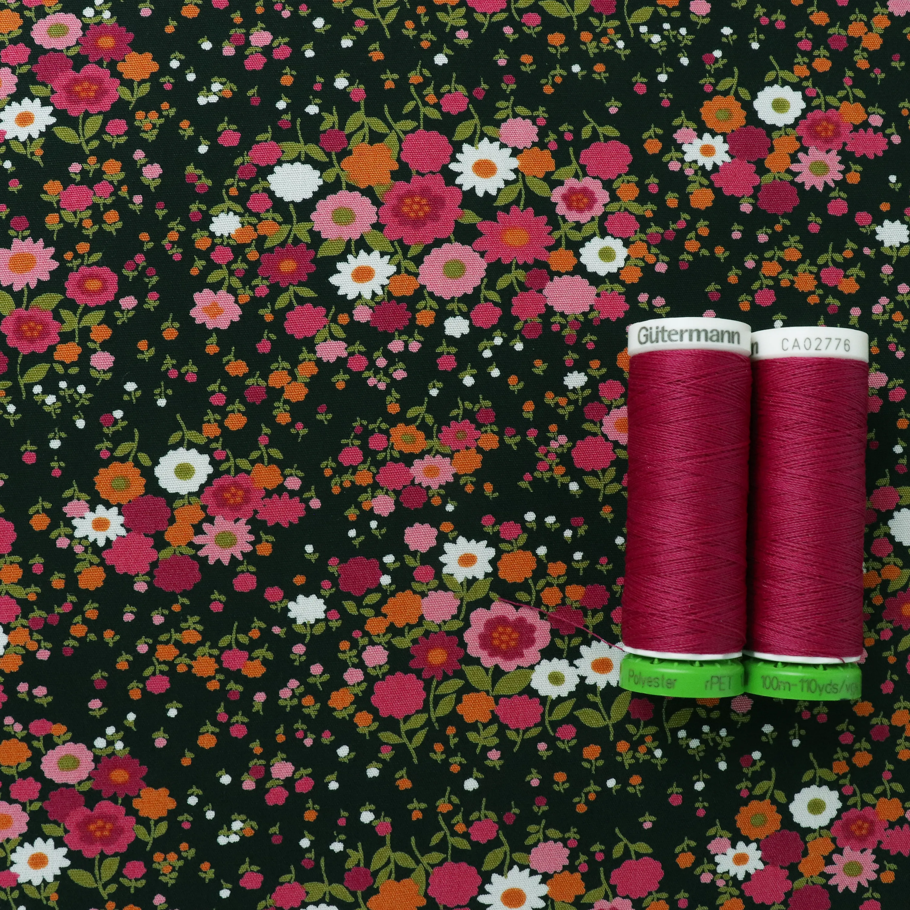 Cotton Poplin - Sevenberry Blossom Petite Garden