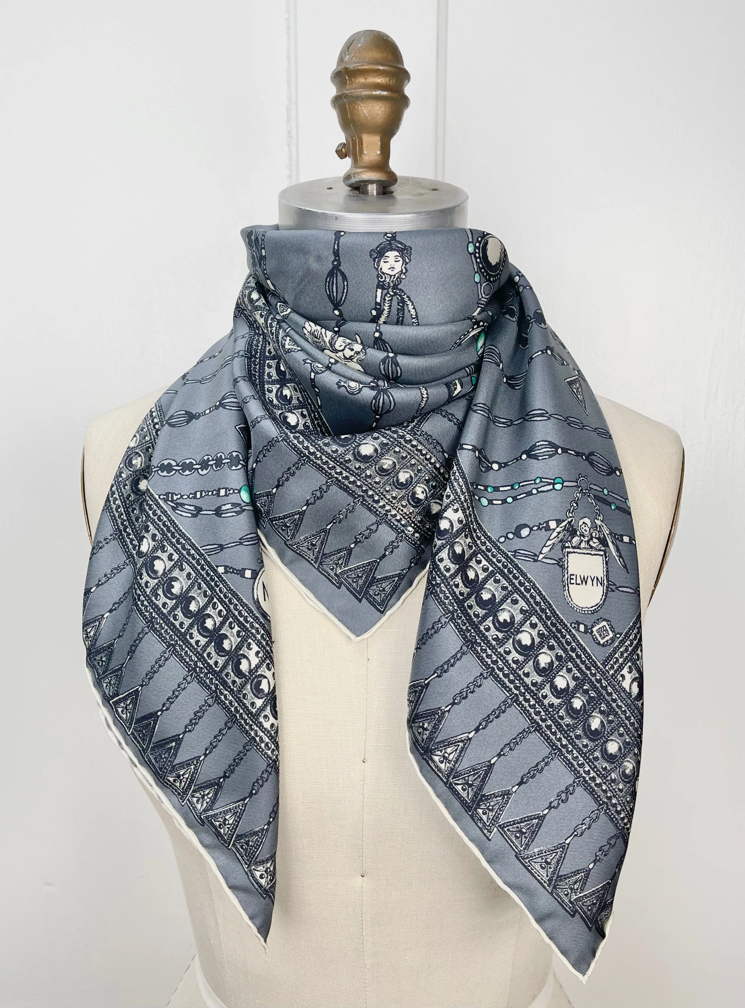 Elwyn New York Charmed Sautoir Scarf