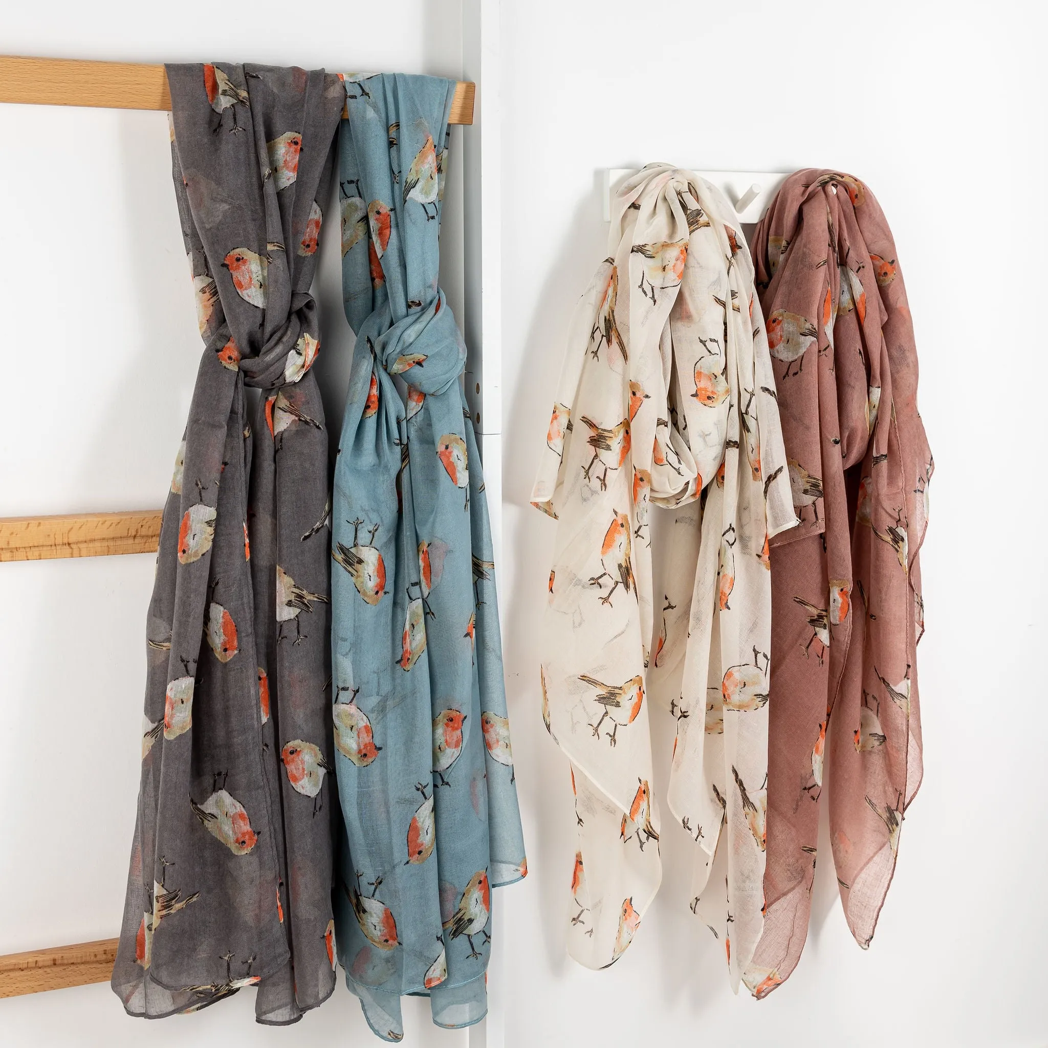 Little Robins Print Scarf