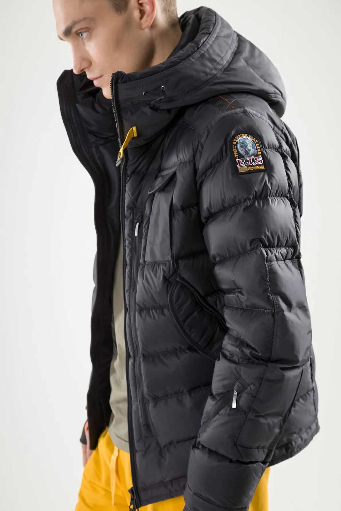 Parajumpers Men's Skimaster Jacket in Black Pencil PMPUFEN01FW22