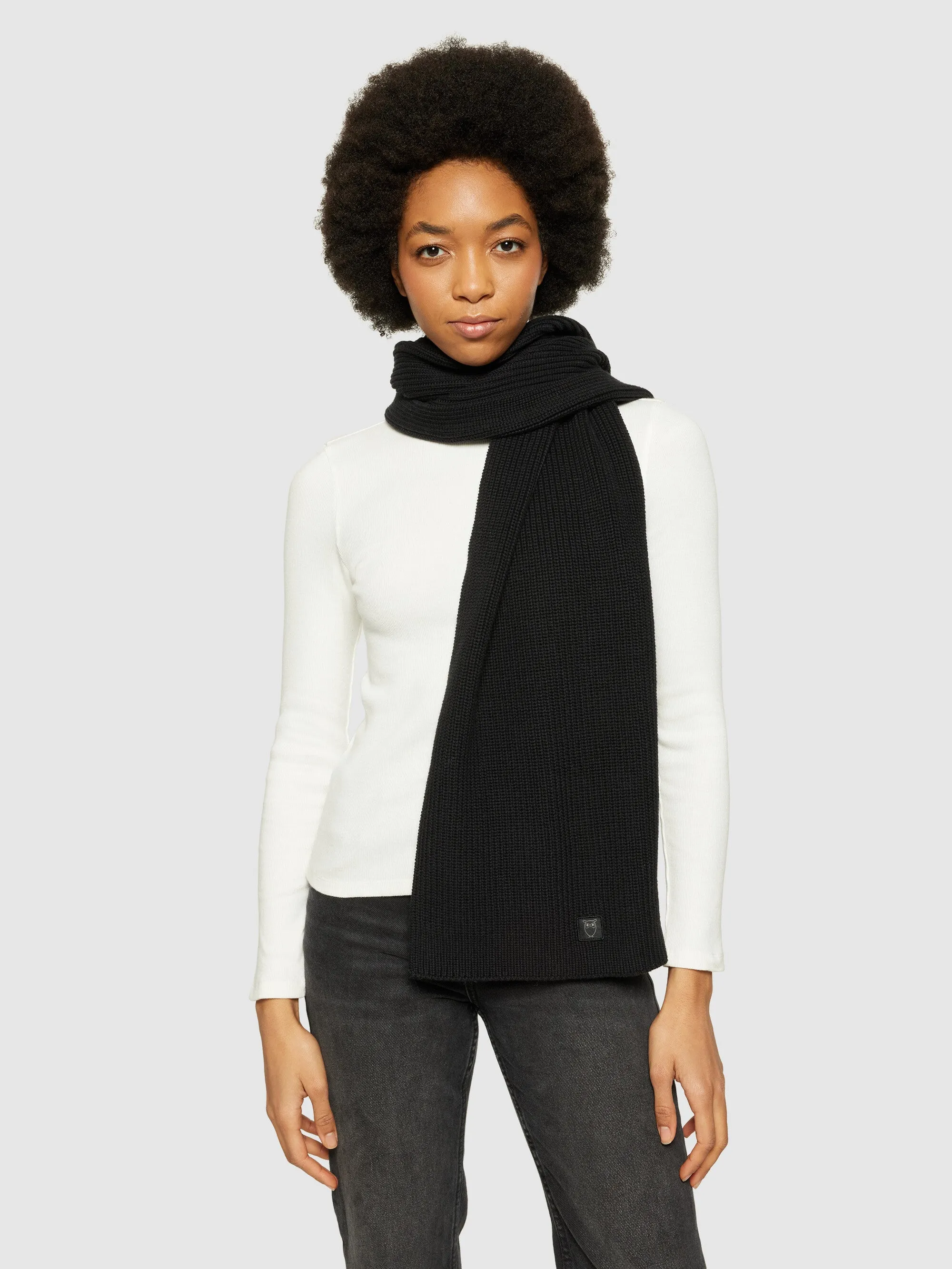 Rib knit scarf - Black Jet