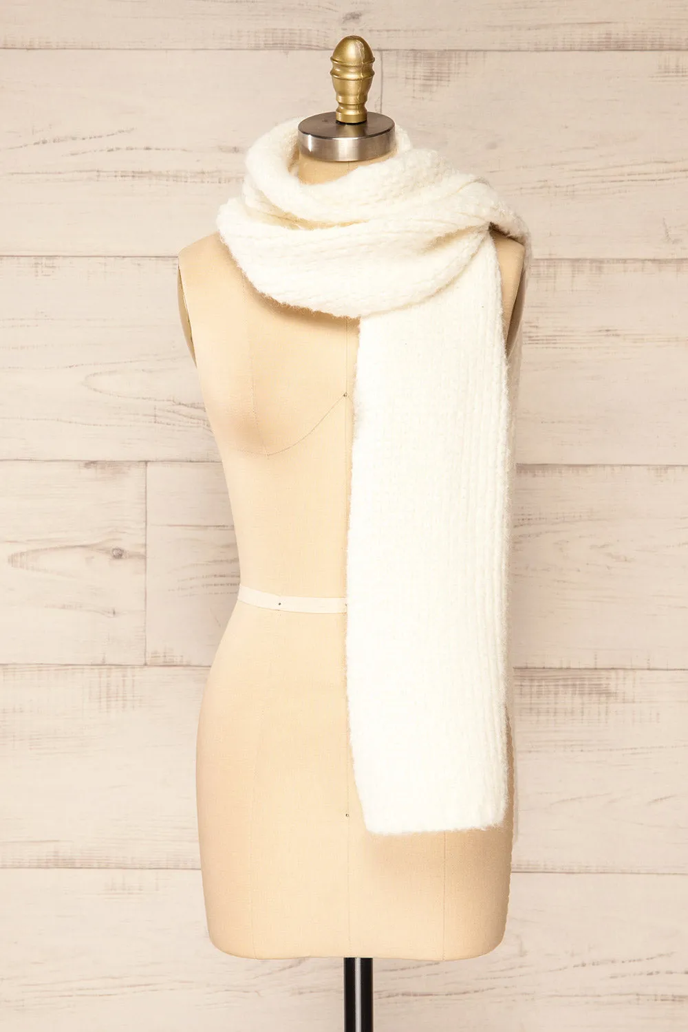 Samsun White | Thick Soft Knit Scarf