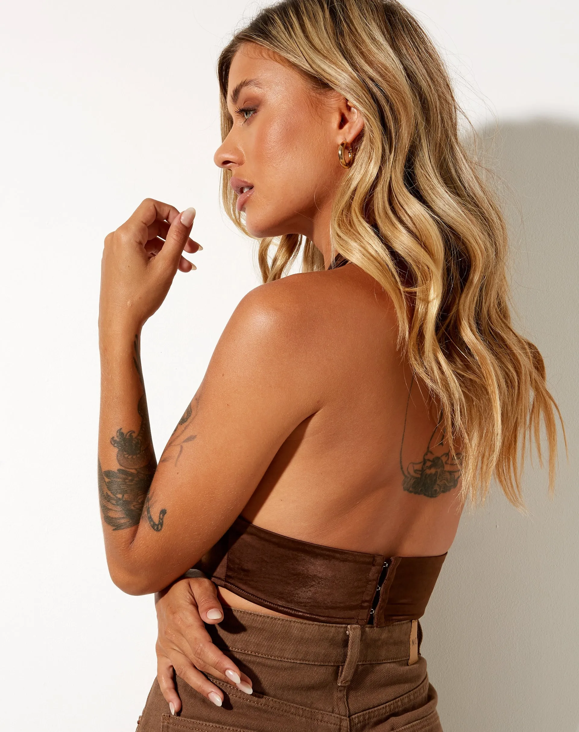 Silta Crop Top in Satin Chocolate