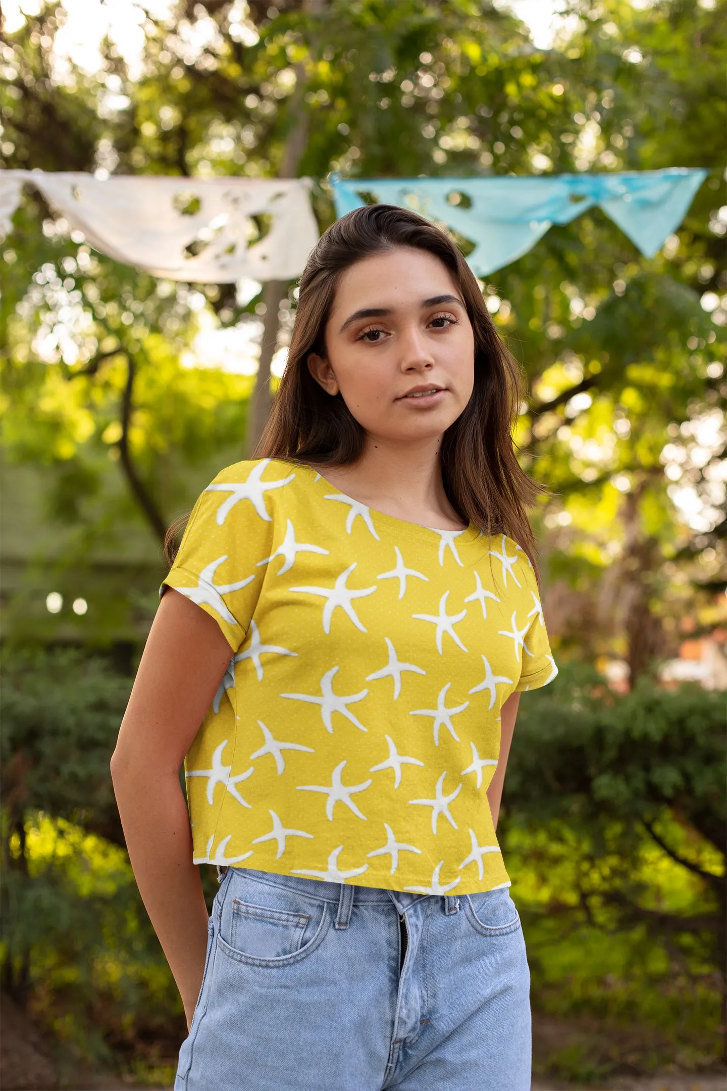 Stay Cool and Stylish: Summer Yellow Crop Tees for Women - Trendy, Casual, and Comfortable!